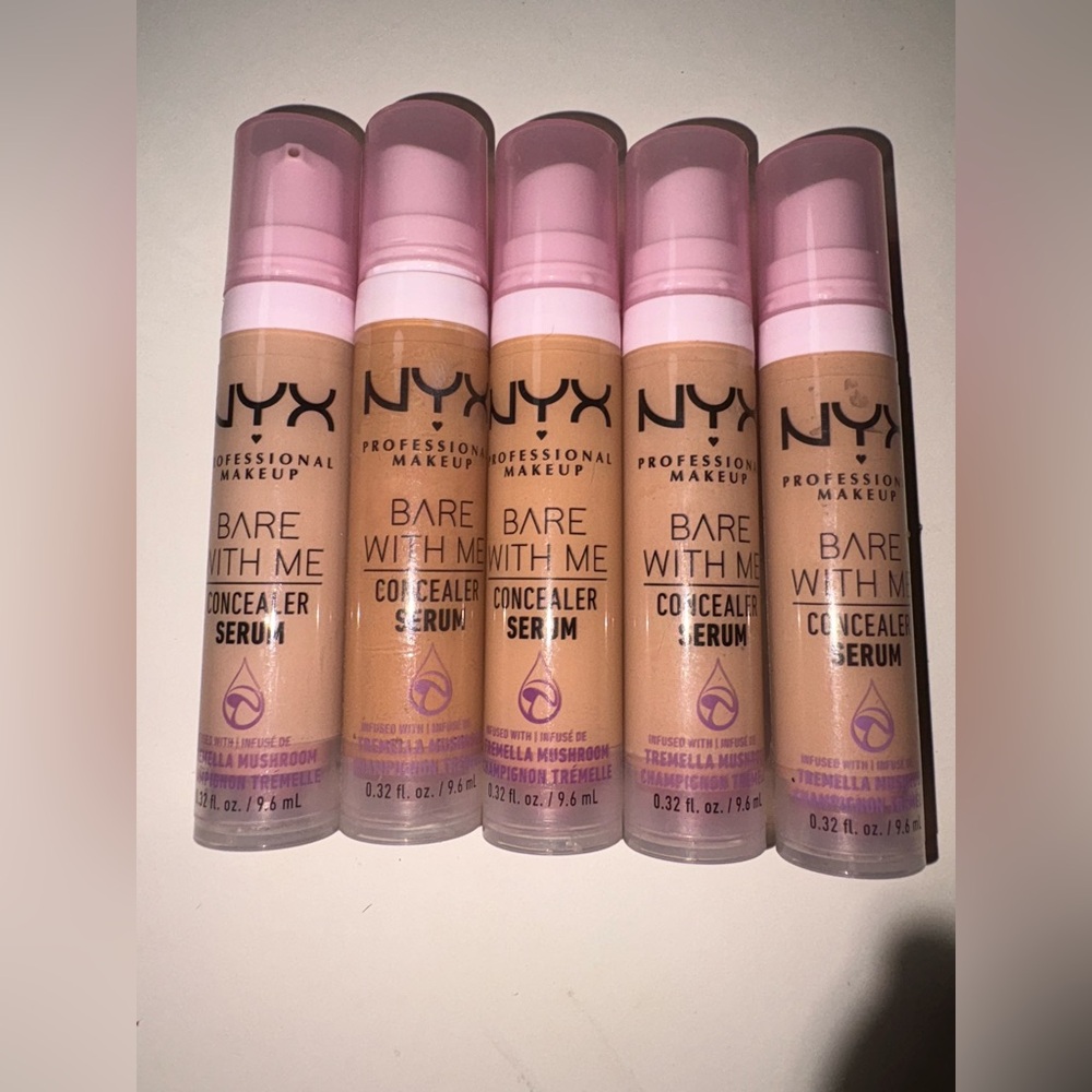 Set of 5 Liquid Foundations in Various Shades